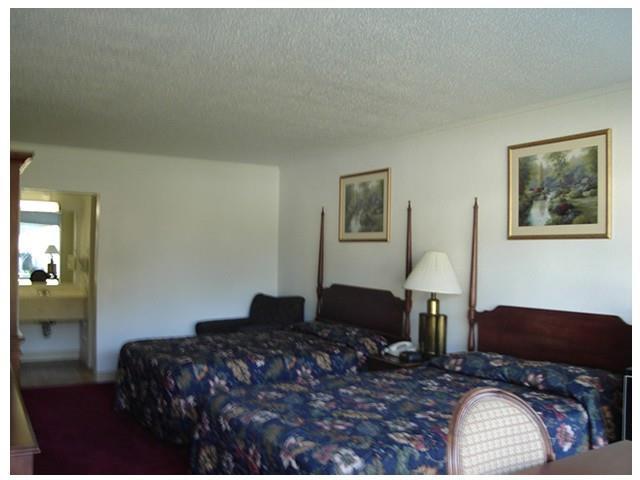 Red Carpet Inn Jesup Zimmer foto